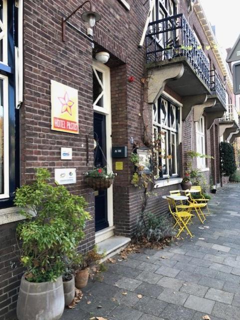 Logis Pastis Hotel Maastricht Exterior foto