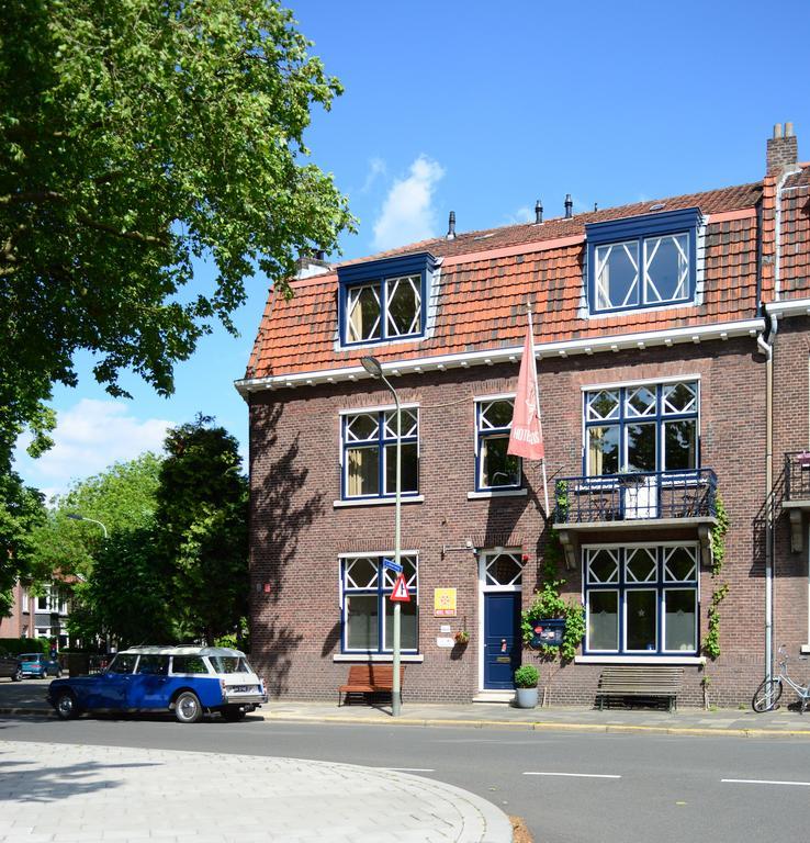Logis Pastis Hotel Maastricht Exterior foto