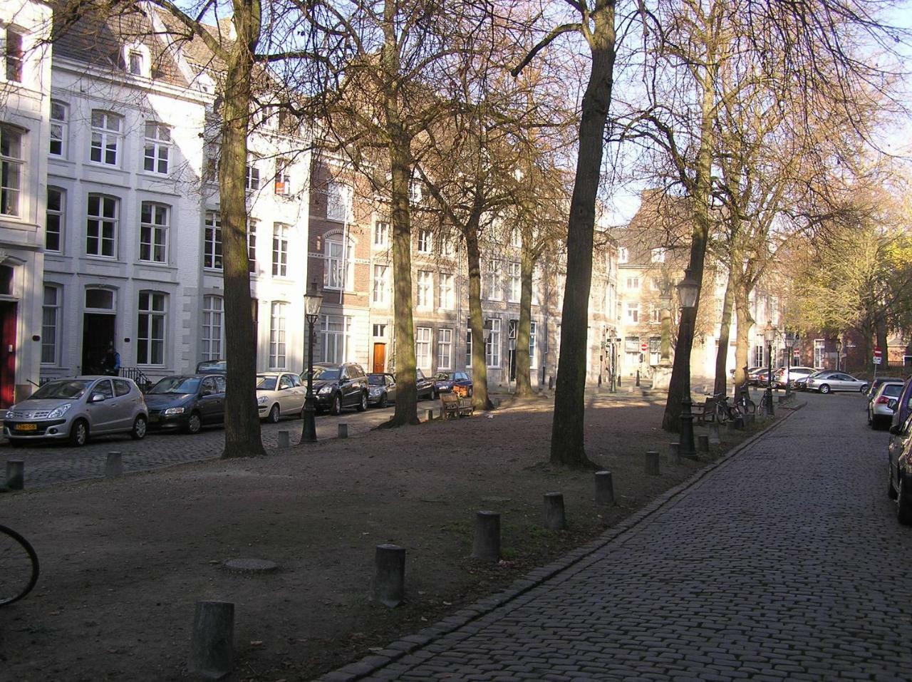 Logis Pastis Hotel Maastricht Exterior foto