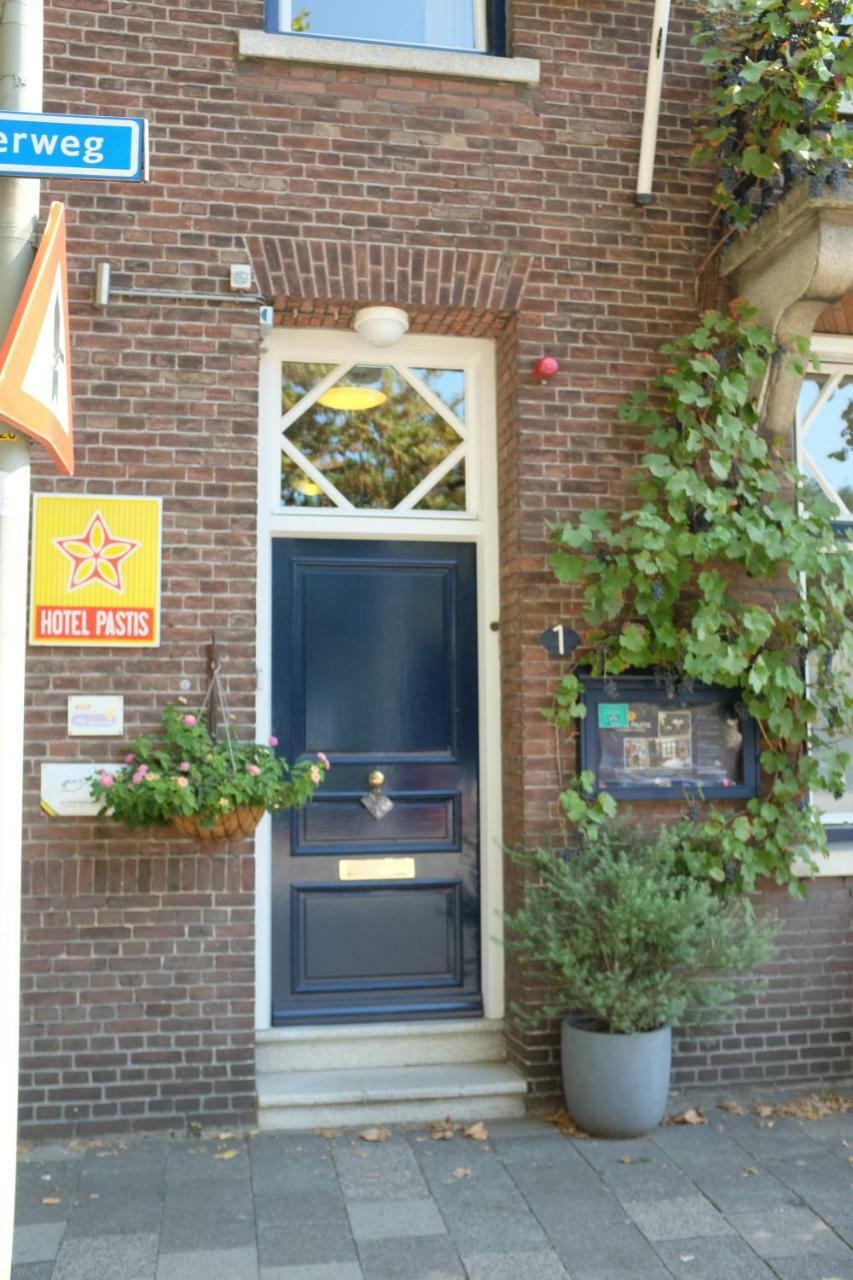 Logis Pastis Hotel Maastricht Exterior foto